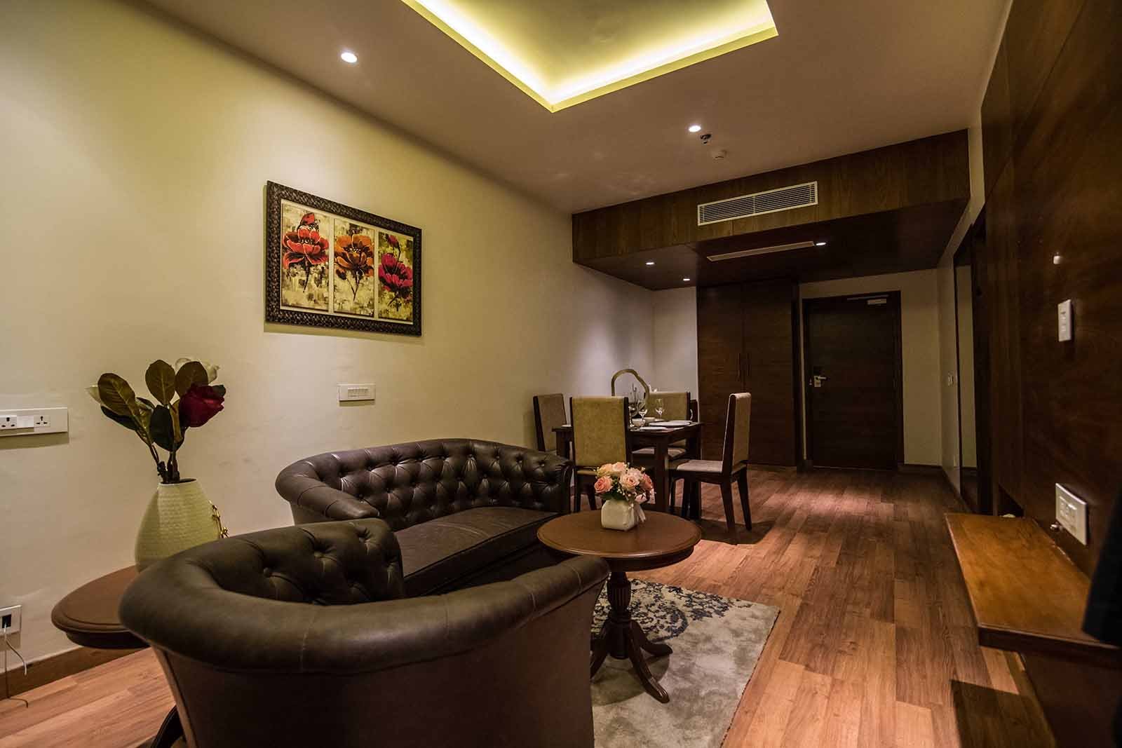 Royal Suite With Jacuzzi-Coral Resort And Spa1